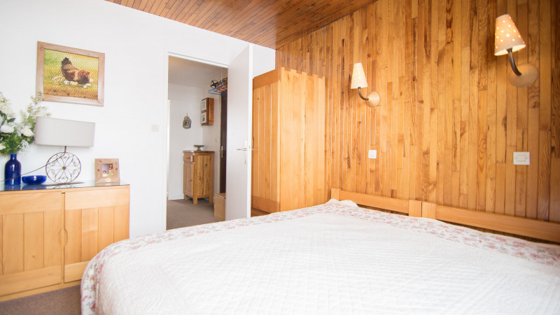 _lv_images__lot_0000030304_10_13502929