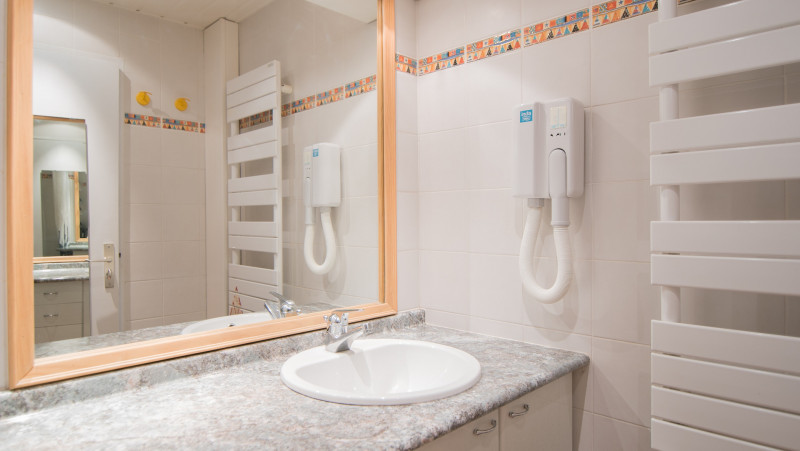 _lv_images__lot_0000030312_09_14466854