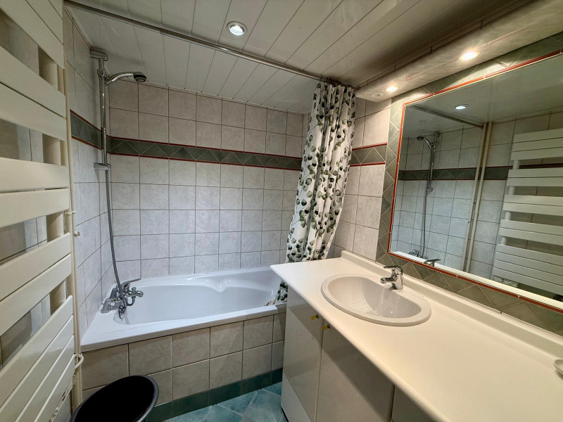 _lv_images__lot_0000030402_08_13185282 _lv_images__lot_0000030402_08_13185282