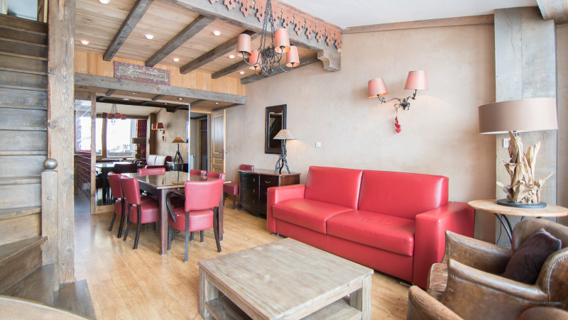 _lv_images__lot_0000030405_03_14466274