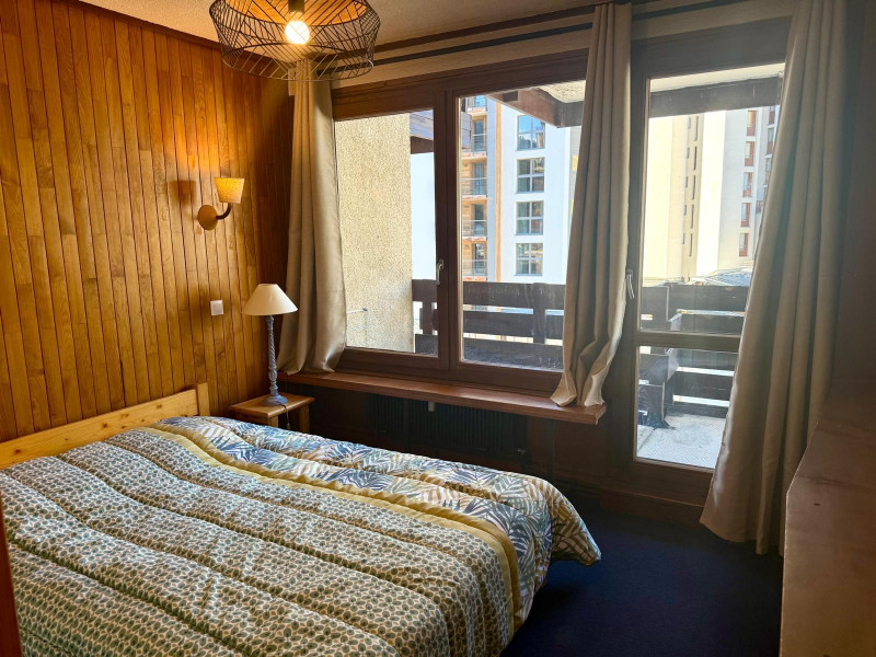 _lv_images__lot_0000070015_07_14070945