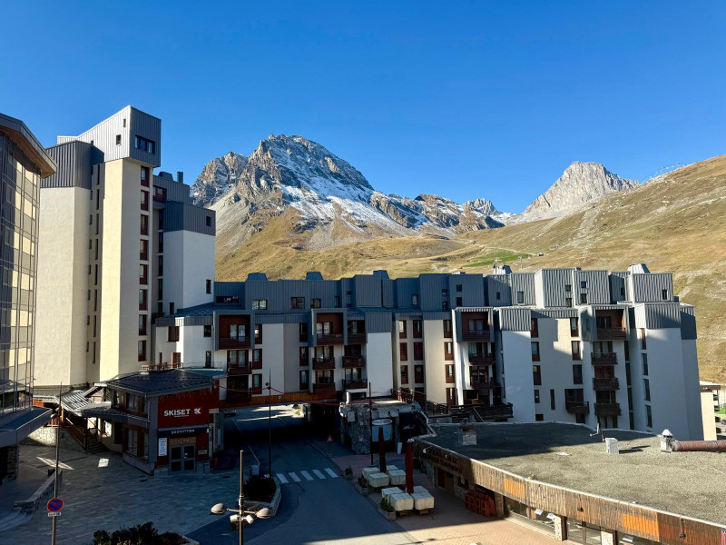 _lv_images__lot_0000070015_09_14466377