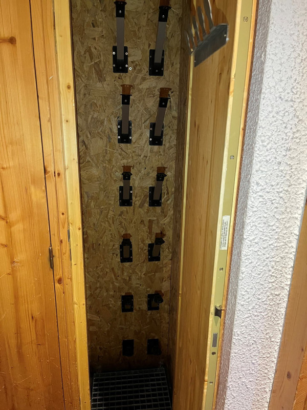 _lv_images__lot_0000110060_14_14071299