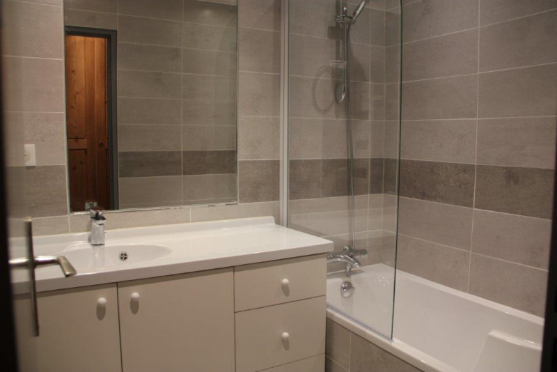 _lv_images__lot_0000140034_09_14196235