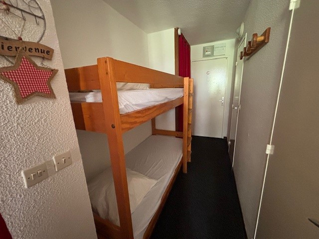 _lv_images__lot_0000210003_05_14234925 _lv_images__lot_0000210003_05_14234925