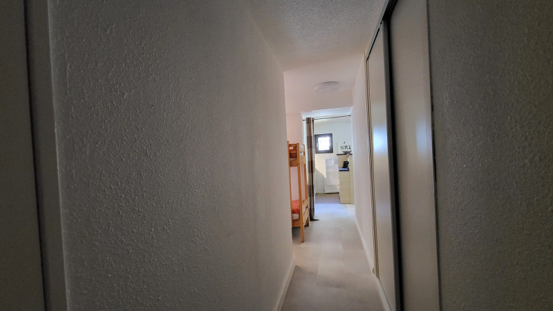 _lv_images__lot_0000210009_11_13835568 _lv_images__lot_0000210009_11_13835568