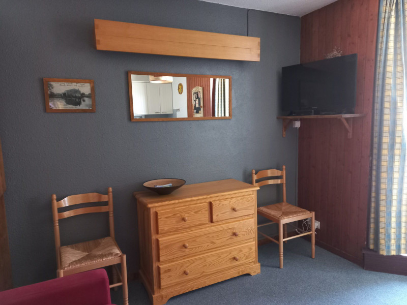 _lv_images__lot_0000230092_09_13081422 _lv_images__lot_0000230092_09_13081422