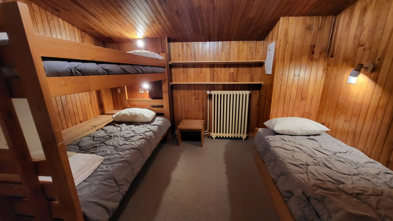 _lv_images__lot_0000230116_06_13578438