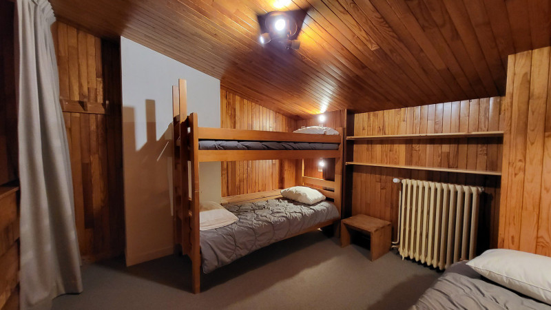 _lv_images__lot_0000230116_07_14392085