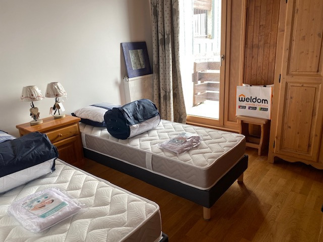 _lv_images__lot_0000230133_04_13578258