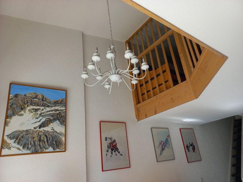 _lv_images__lot_0000230138_15_14215546