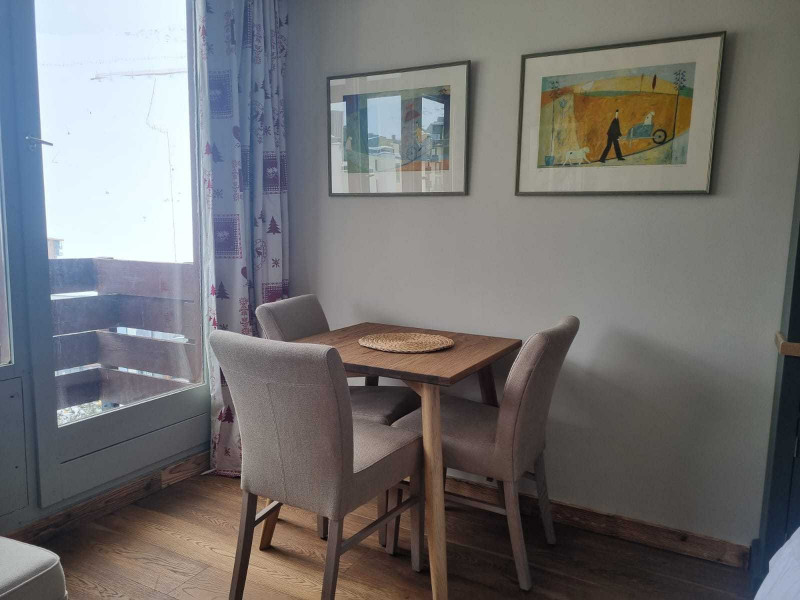 _lv_images__lot_0000230157_03_14033445 _lv_images__lot_0000230157_03_14033445