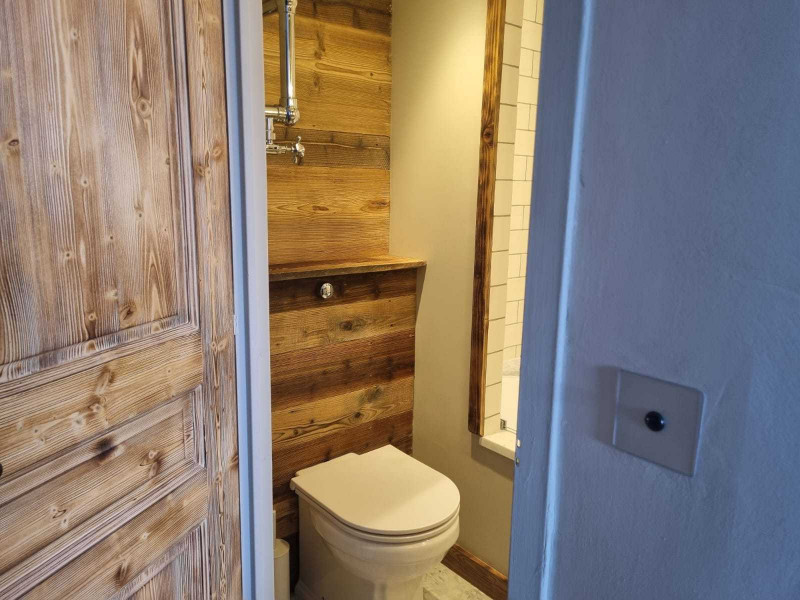 _lv_images__lot_0000230157_06_14043043 _lv_images__lot_0000230157_06_14043043