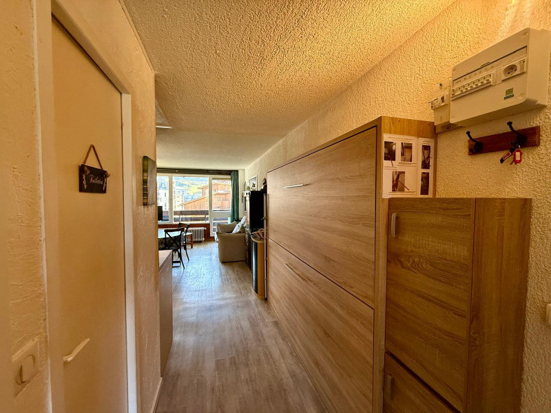 _lv_images__lot_0000230166_07_12847763 _lv_images__lot_0000230166_07_12847763