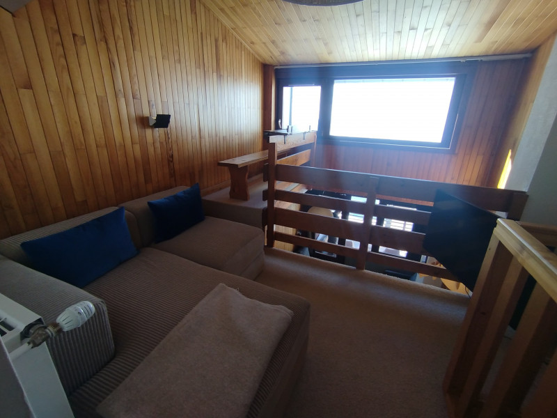 _lv_images__lot_0000230167_09_13268713