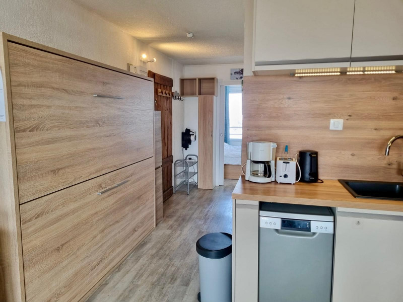 _lv_images__lot_0000230168_06_13974782 _lv_images__lot_0000230168_06_13974782