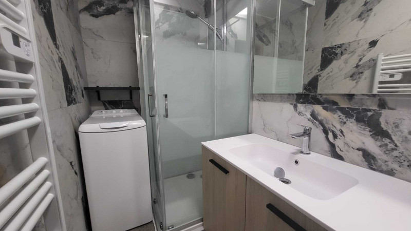 _lv_images__lot_0000230169_08_14280581