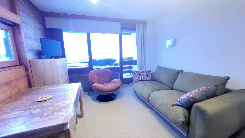 _lv_images__lot_0000230169_10_14022844