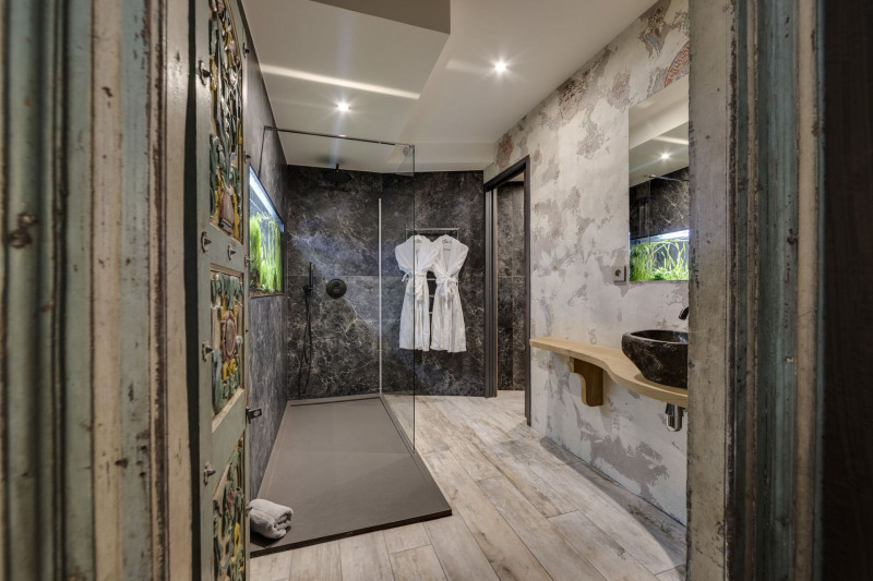 _lv_images__lot_0060511291_10_13552556