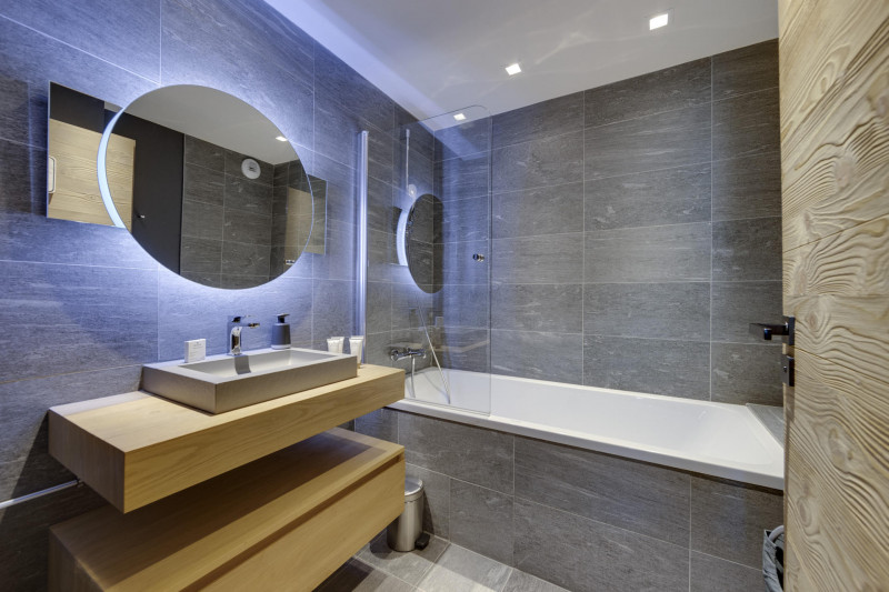 _lv_images__lot_0060511346_13_14468601