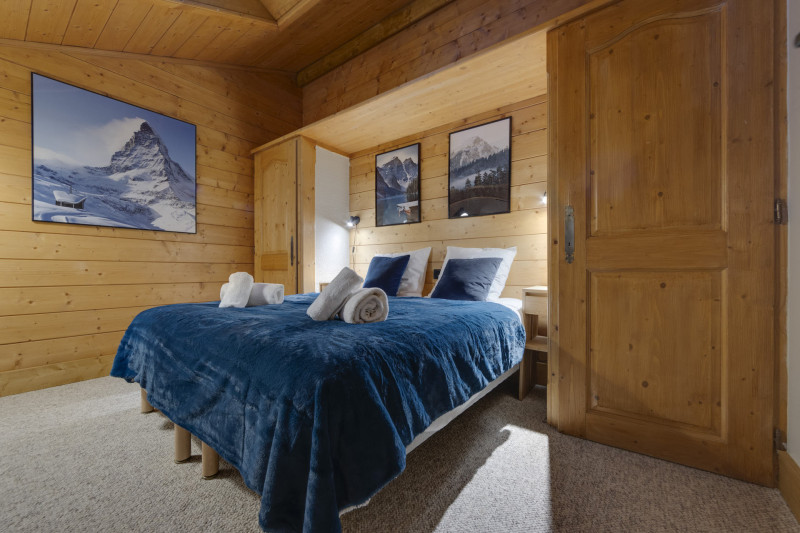 _lv_images__lot_0074061685_07_13580702