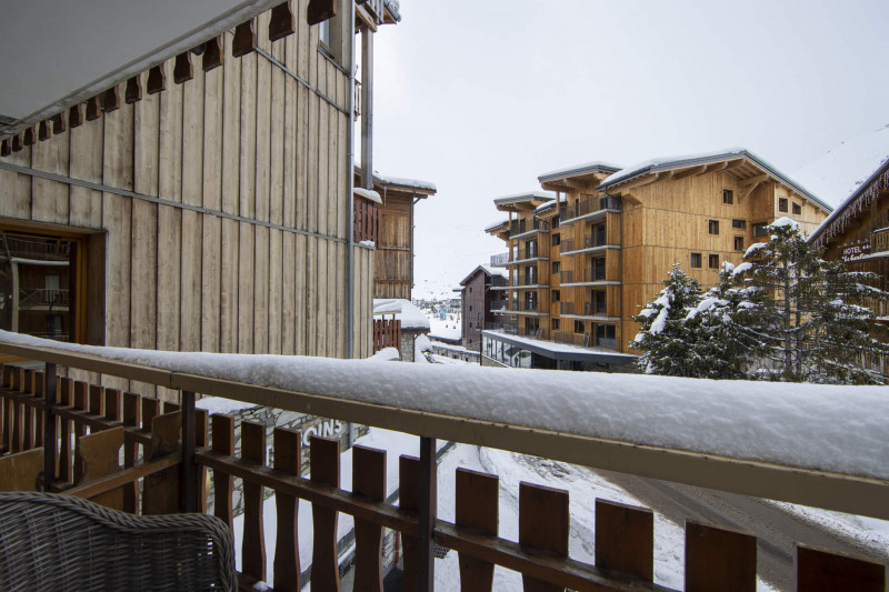_lv_images__lot_0074061710_11_15389473