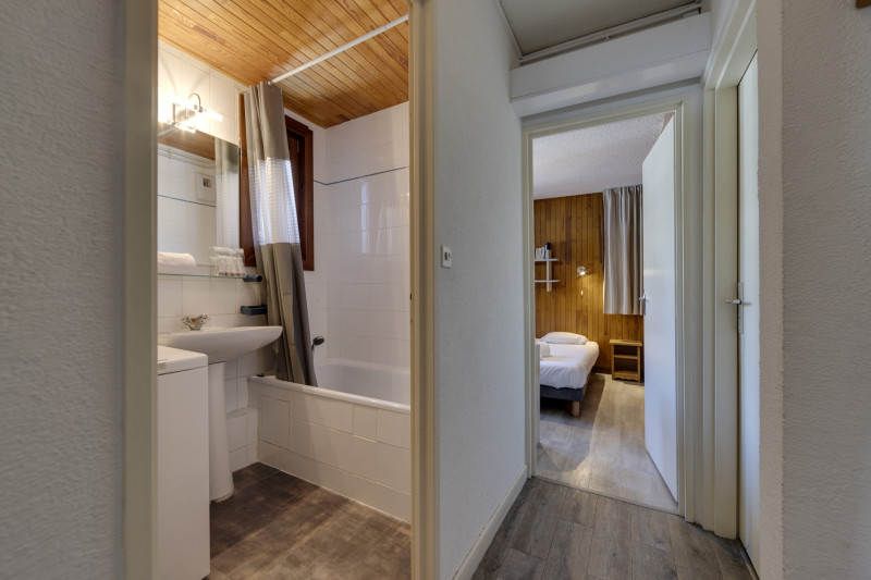 _lv_images__lot_0075553350_10_13580650