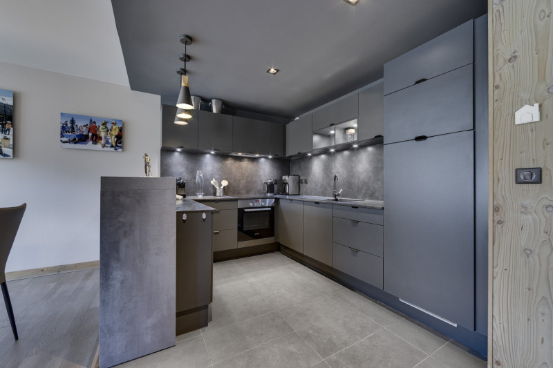 _lv_images__lot_0075553363_06_13938716