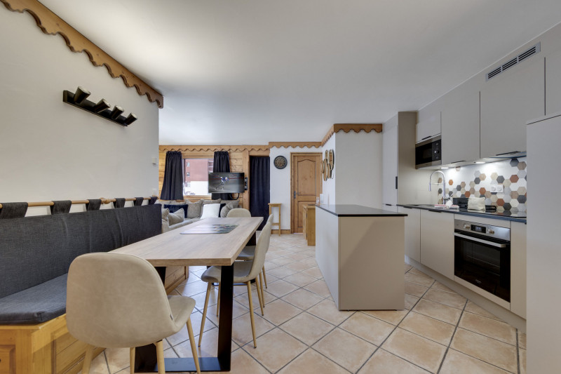 _lv_images__lot_0075553478_02_13837337