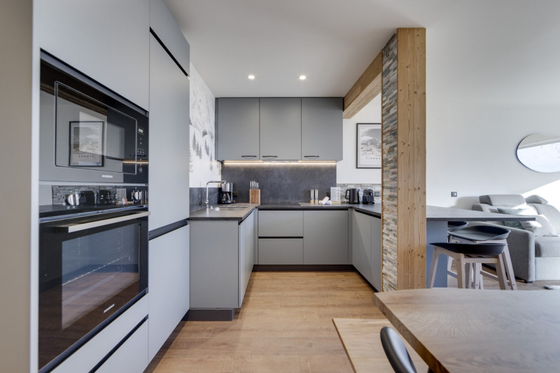 _lv_images__lot_0075553527_05_13083464