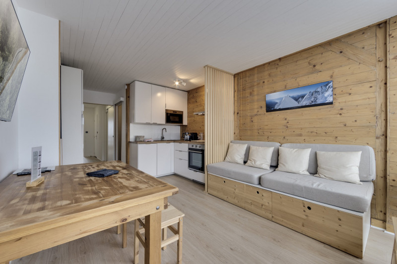 _lv_images__lot_0075553557_02_13271257