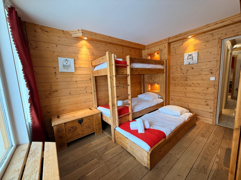 _lv_images__lot_0075553733_10_14412160