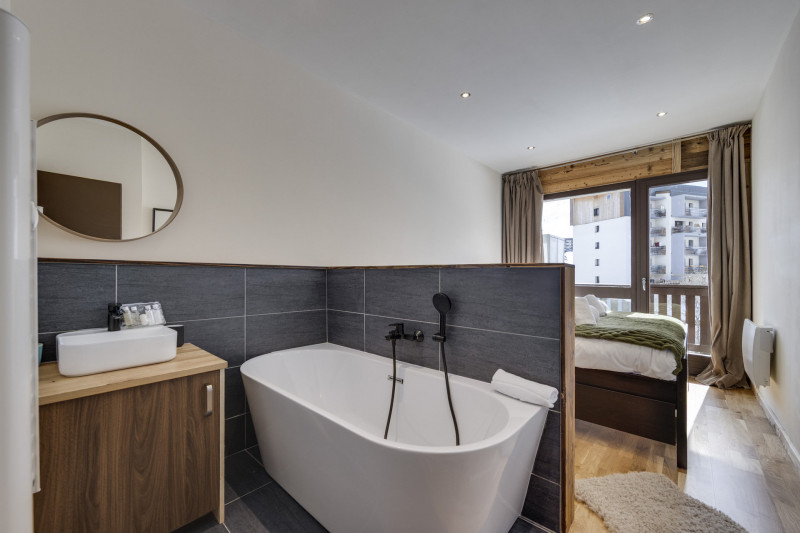 _lv_images__lot_0075553797_07_14236680 _lv_images__lot_0075553797_07_14236680