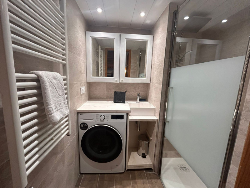 _lv_images__lot_0075553973_13_13580475