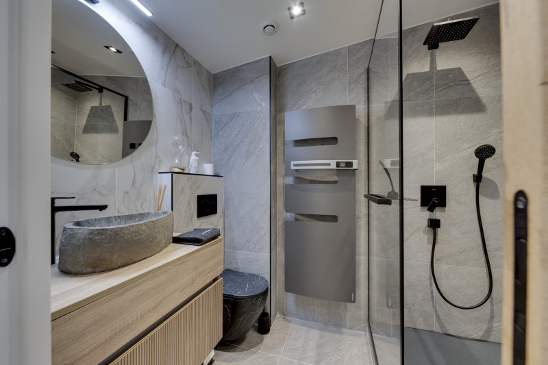 _lv_images__lot_0075554056_13_14326635