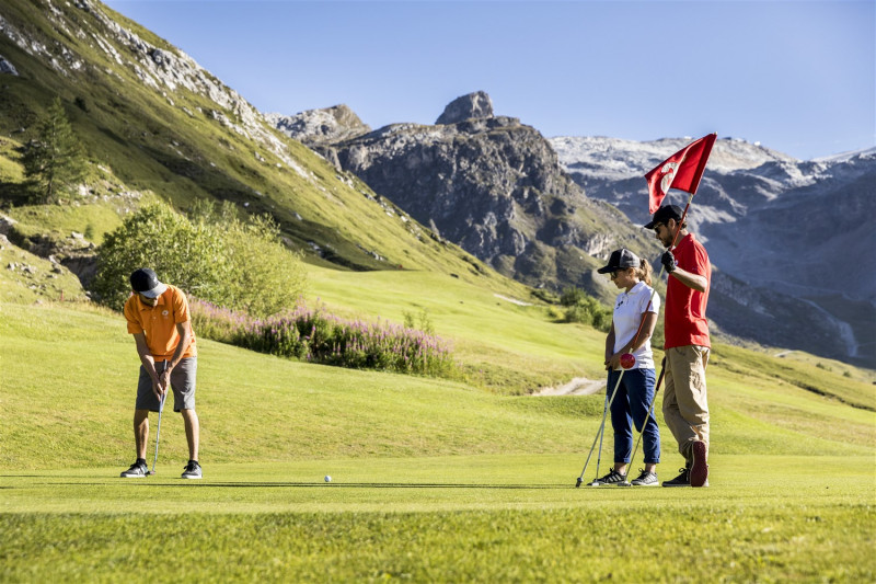 initiation_golf