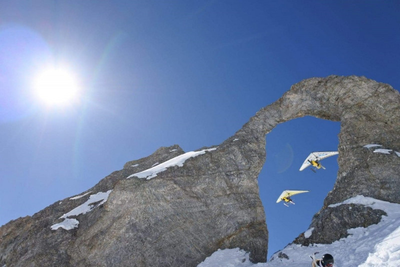vol-en-ulm-tignes